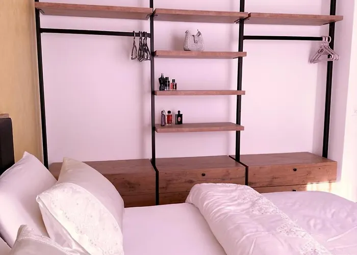 Apartman Swiss Qerret