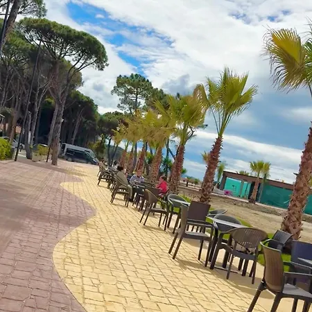 Apartament Swiss Qerret Golem (Tirana)