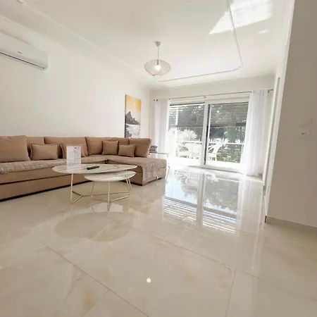 Apartament Swiss Qerret *