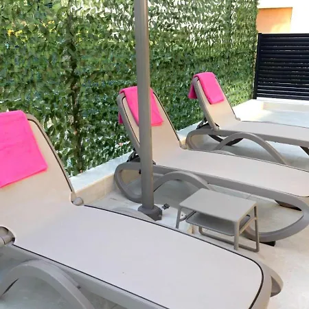 Apartament Swiss Qerret