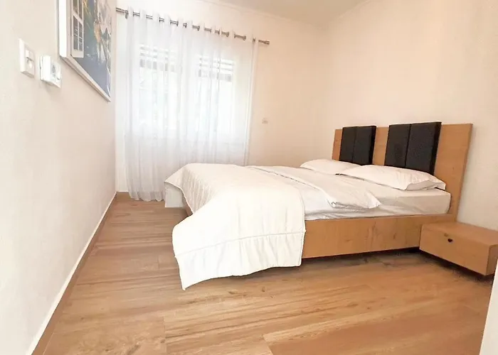 Swiss Qerret Apartment Golem (Tirana)