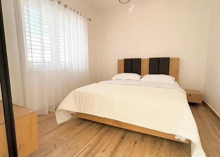 Swiss Qerret Apartment