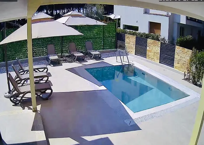 Swiss Qerret * Golem (Tirana)