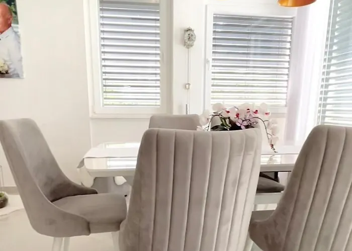 Swiss Qerret Apartament *