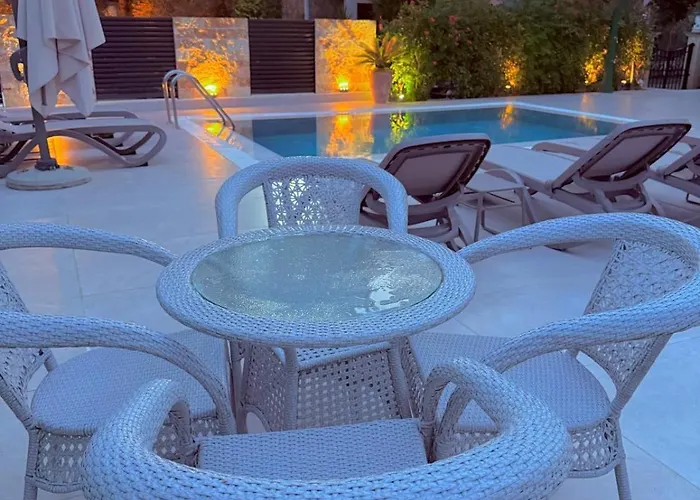 アパート Swiss Qerret